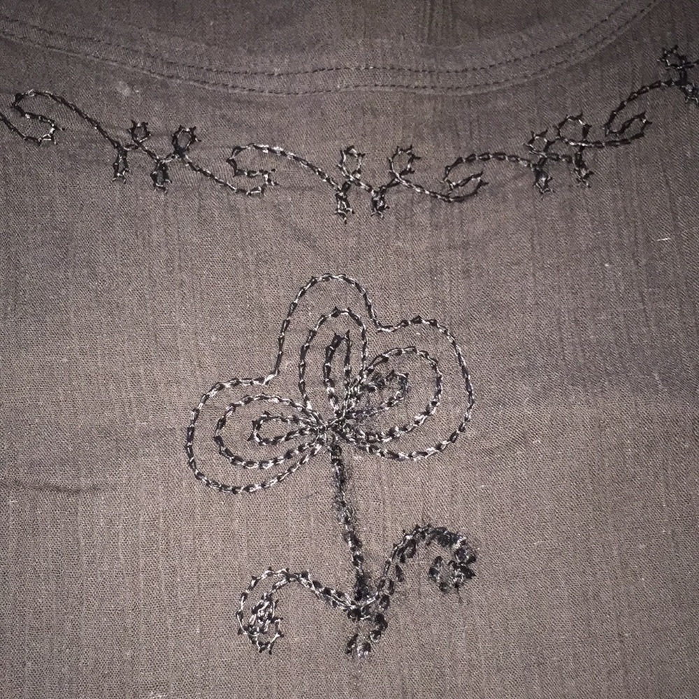 Black Crinkle Linen Tank Cami - Picture 2 of 3
